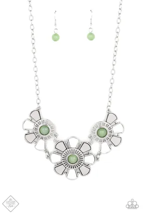 Aquatic Garden - Green Necklace