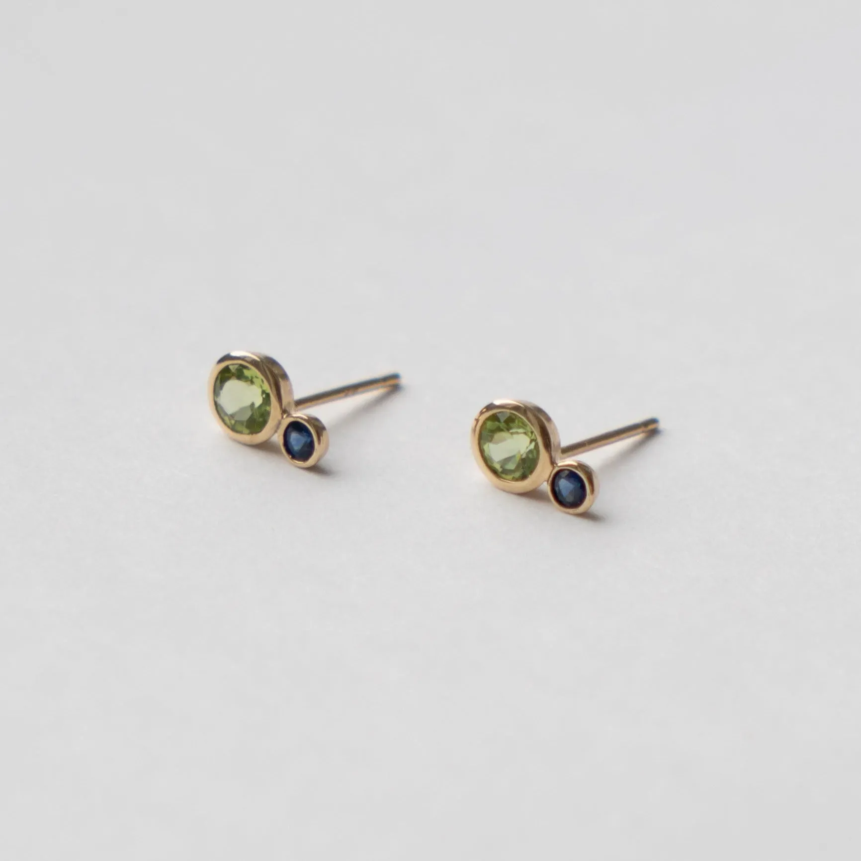 Kiki Stud Earrings with Peridot